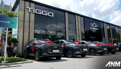 Chery Lakukan Serah Terima Tiggo 8 CSH ke 100 Konsumen Pertamanya! Chery Lakukan Serah Terima Tiggo 8 CSH ke 100 Konsumen Pertamanya!