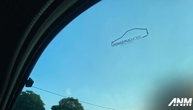 Pengepul Mobil Hadirkan Kaca Film, Bisa Tolak Panas Nyaris 100%! Pengepul Mobil Hadirkan Kaca Film, Bisa Tolak Panas Nyaris 100%!