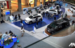 Toyota Space : Perkenalkan Teknologi Hybrid dan EV Ramah Lingkungannya Toyota Space : Perkenalkan Teknologi Hybrid dan EV Ramah Lingkungannya