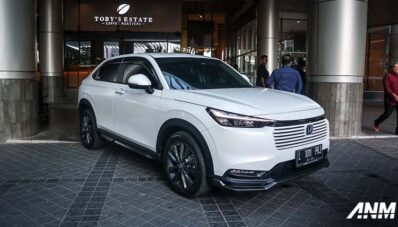 Honda HR-V e:HEV Rilis di Surabaya, Harga di Bawah 500 Jutaan! Honda HR-V e:HEV Rilis di Surabaya, Harga di Bawah 500 Jutaan!