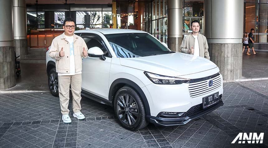 Honda HR-V e:HEV Rilis di Surabaya, Harga di Bawah 500 Jutaan! Honda HR-V e:HEV Rilis di Surabaya, Harga di Bawah 500 Jutaan!