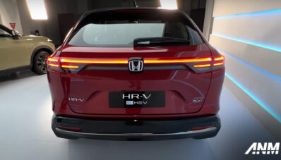 Honda Akhirnya Luncurkan HR-V Facelift, Kini Tersedia Pilihan Mesin Hybrid! Honda Akhirnya Luncurkan HR-V Facelift, Kini Tersedia Pilihan Mesin Hybrid!