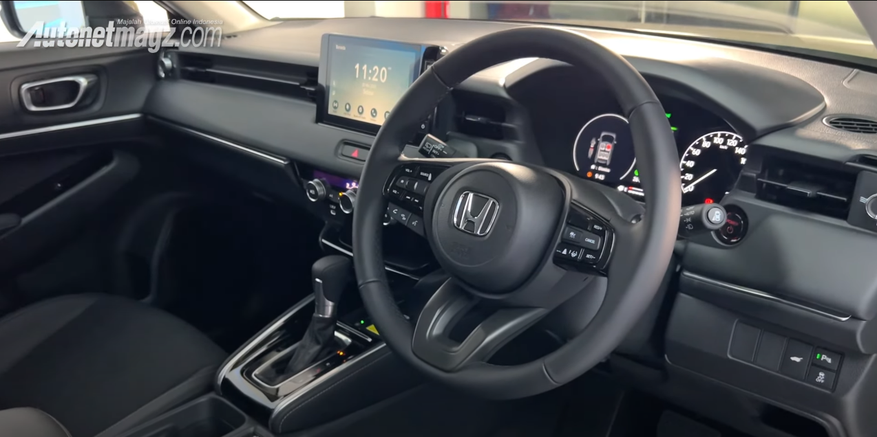 Berita, honda-hrv-interior: Honda Akhirnya Luncurkan HR-V Facelift, Kini Tersedia Pilihan Mesin Hybrid!