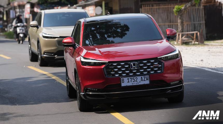 media test drive Honda HRV Hybrid