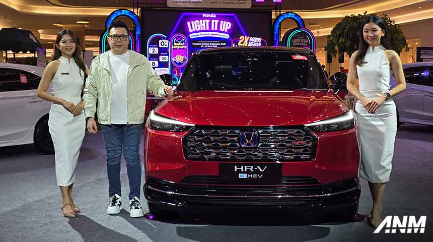Pameran Honda HR-V eHEV pakuwon mall