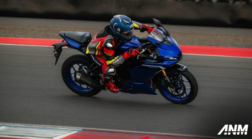 Circuit Experience Yamaha R25, MT-25, Dan Aerox Alpha 2025 Di Sirkuit Mandalika Circuit Experience Yamaha R25, MT-25, Dan Aerox Alpha 2025 Di Sirkuit Mandalika