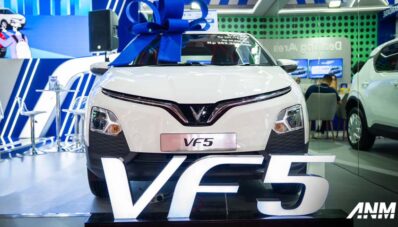 VinFast Beri 1 Unit VF5 ke Pemenang My VF5 Moment di Jakarta Fair VinFast Beri 1 Unit VF5 ke Pemenang My VF5 Moment di Jakarta Fair