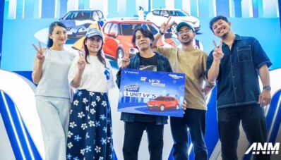 VinFast Beri 1 Unit VF5 ke Pemenang My VF5 Moment di Jakarta Fair VinFast Beri 1 Unit VF5 ke Pemenang My VF5 Moment di Jakarta Fair