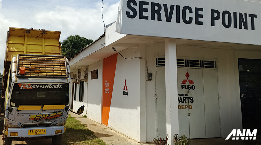 Berita, bengkel-siaga-fuso-1: Mitsubishi Fuso Dukung Operasional Bisnis Melalui Bengkel Siaga 24 Jam