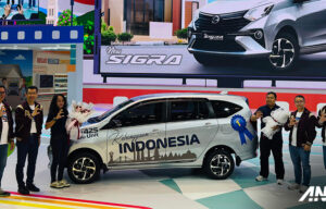 GIIAS 2025 : Daihatsu Segarkan Varian Teratas Sigra, Ini Bedanya! GIIAS 2025 : Daihatsu Segarkan Varian Teratas Sigra, Ini Bedanya!