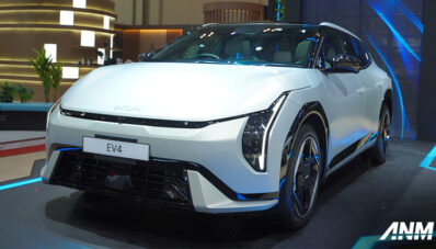 GIIAS 2025 : Kia Tampilkan EV4 Secara Perdana di Indonesia GIIAS 2025 : Kia Tampilkan EV4 Secara Perdana di Indonesia