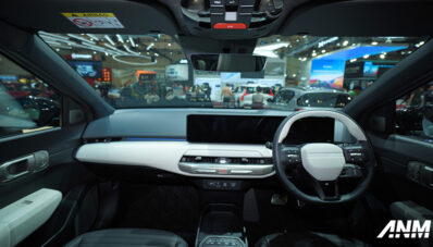 GIIAS 2025 : Kia Tampilkan EV4 Secara Perdana di Indonesia GIIAS 2025 : Kia Tampilkan EV4 Secara Perdana di Indonesia