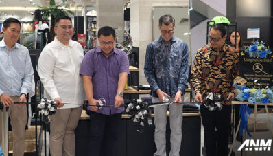 Mercedes Benz Hadirkan Collection Pop-Up Store di Sogo Plaza Senayan Mercedes Benz Hadirkan Collection Pop-Up Store di Sogo Plaza Senayan