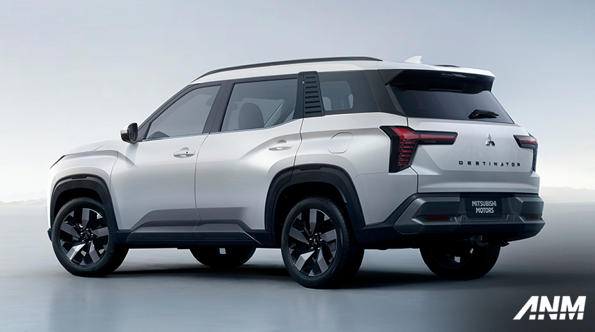 Berita, mitsubishi-destinator-1: Mitsubishi Luncurkan Destinator, SUV Baru Penantang Innova Zenix?