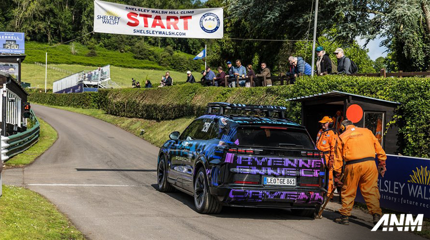 porsche-cayenne-ev-2