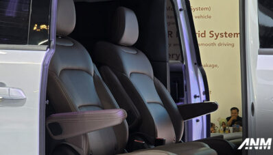 Pasca GIIAS, Wuling Darion Versi BEV Tampil Perdana di MKG Jakarta Pasca GIIAS, Wuling Darion Versi BEV Tampil Perdana di MKG Jakarta