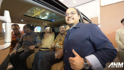 GIIAS Surabaya 2025 : Denza D9 Resmi Hadir di Kota Pahlawan GIIAS Surabaya 2025 : Denza D9 Resmi Hadir di Kota Pahlawan