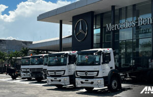 Hartono Raya Motor Gelar Gathering Konsumen Mercedes-Benz Axor, Tahun Ini Laris Manis! Hartono Raya Motor Gelar Gathering Konsumen Mercedes-Benz Axor, Tahun Ini Laris Manis!