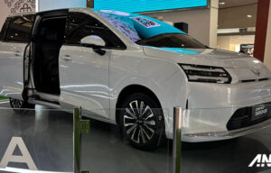 Pasca GIIAS, Wuling Darion Versi BEV Tampil Perdana di MKG Jakarta Pasca GIIAS, Wuling Darion Versi BEV Tampil Perdana di MKG Jakarta