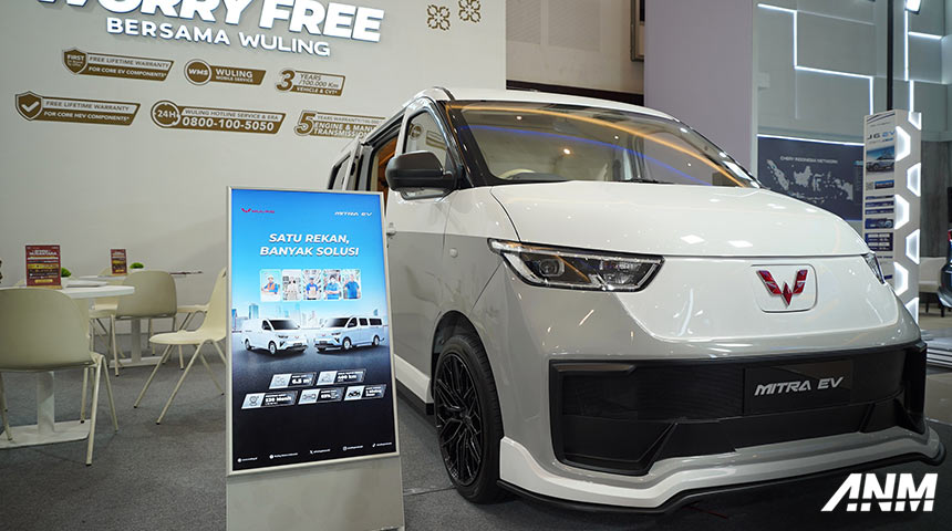Booth-Wuling-GIIAS-Surabaya-2025