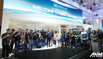 Komunitas Geely Lakukan Gathering dan Konvoi ke Stand Geely di GIIAS 2025 Komunitas Geely Lakukan Gathering dan Konvoi ke Stand Geely di GIIAS 2025