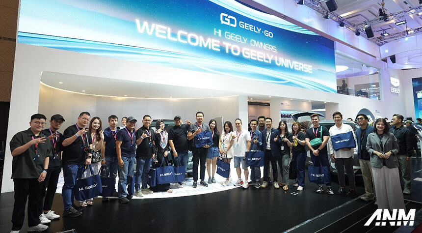 Komunitas Geely Lakukan Gathering dan Konvoi ke Stand Geely di GIIAS 2025 Komunitas Geely Lakukan Gathering dan Konvoi ke Stand Geely di GIIAS 2025