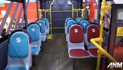 GIIAS 2025 : Isuzu Serah Terimakan Elf NQR B Jadi Andalan Minitrans Transjakarta GIIAS 2025 : Isuzu Serah Terimakan Elf NQR B Jadi Andalan Minitrans Transjakarta