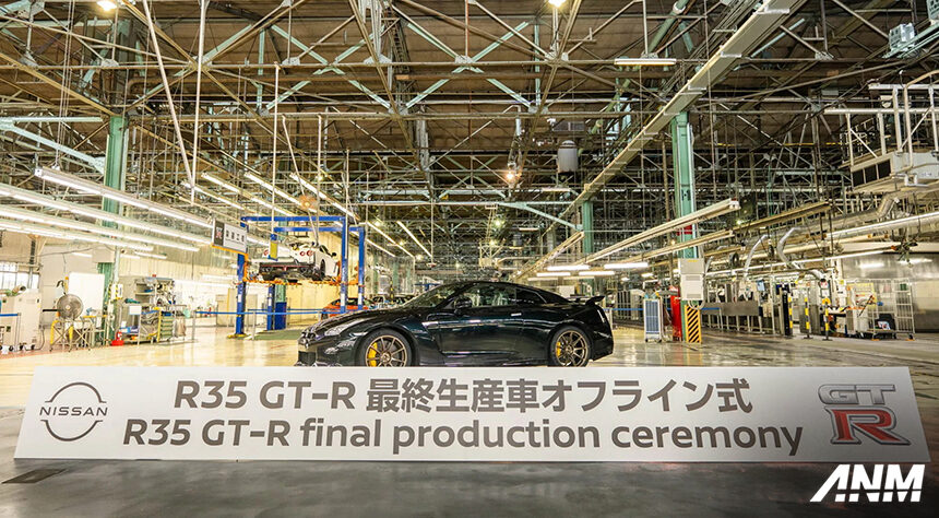 Setelah 18 Tahun, Nissan GT-R R35 Resmi Mengakhiri Produksinya! Setelah 18 Tahun, Nissan GT-R R35 Resmi Mengakhiri Produksinya!