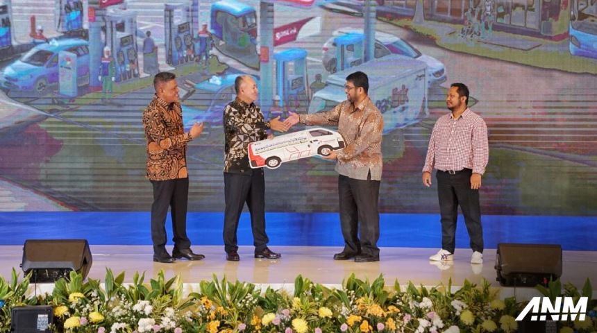 Berita, pgn-mobil-bengkel-bbg-gas-csr-2025-seremoni-ceremony: PT PGN Hadirkan Layanan Mobil Bengkel Keliling BBG Di Tiga Kota