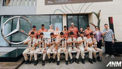 DCVI Donasikan Mesin Mercedes Benz OF 917 ke SMK 1 Angkasa Jakarta DCVI Donasikan Mesin Mercedes Benz OF 917 ke SMK 1 Angkasa Jakarta