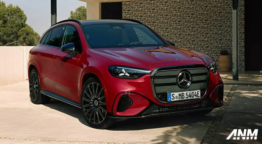 Tak Mau Kalah dengan BMW iX3, Mercedes Benz Luncurkan Versi Listrik dari GLC-Class Tak Mau Kalah dengan BMW iX3, Mercedes Benz Luncurkan Versi Listrik dari GLC-Class