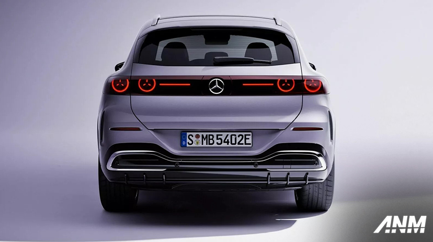 Berita, mercedes-benz-glc-eq-3: Tak Mau Kalah dengan BMW iX3, Mercedes Benz Luncurkan Versi Listrik dari GLC-Class