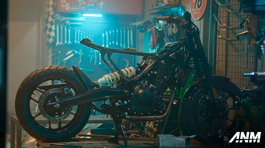 Berita, royal-enfield-custom-fest-2: Royal Enfield Luncurkan Motor Custom Groove FT 450 di Custom War