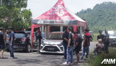 Drag Race Ramaikan Gelaran Jambore Nasional Ke-3 Toyota Agya Club (TAC) Indonesia