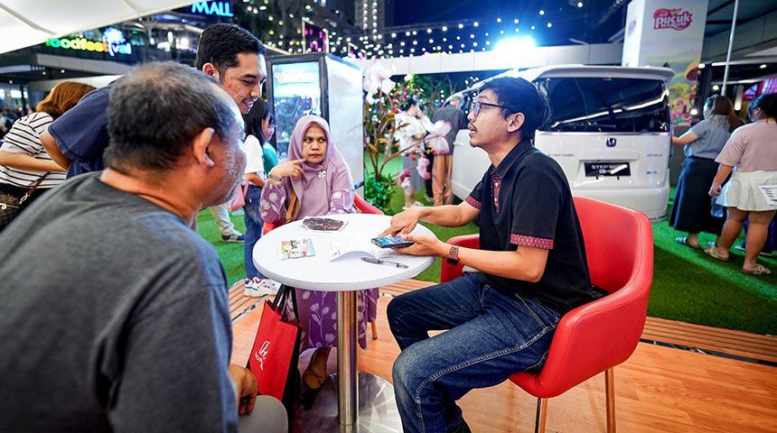 Honda-in-Wonderland-pakuwon-city-mall