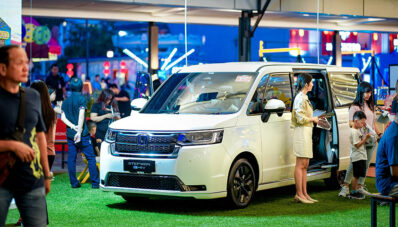 Honda STEP WGN e:HEV Tampil di Honda in Wonderland Surabaya Honda STEP WGN e:HEV Tampil di Honda in Wonderland Surabaya