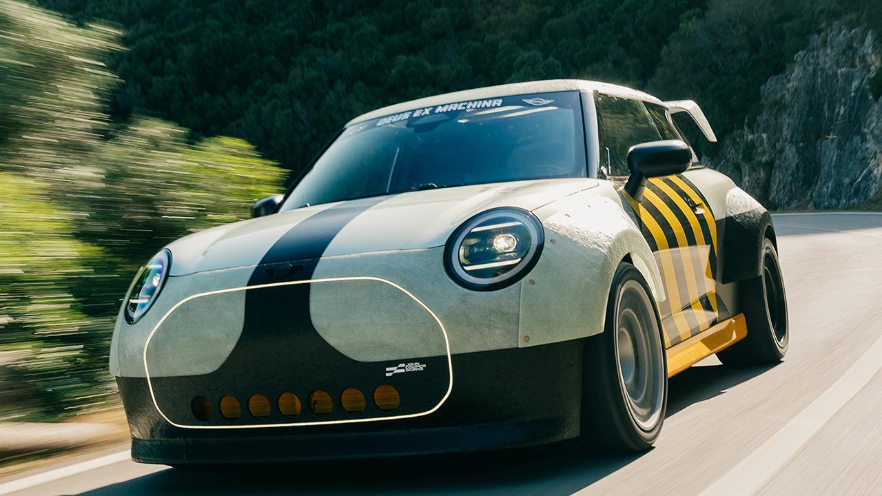 deus-ex-machina-x-mini-the-skeg-the-machina-