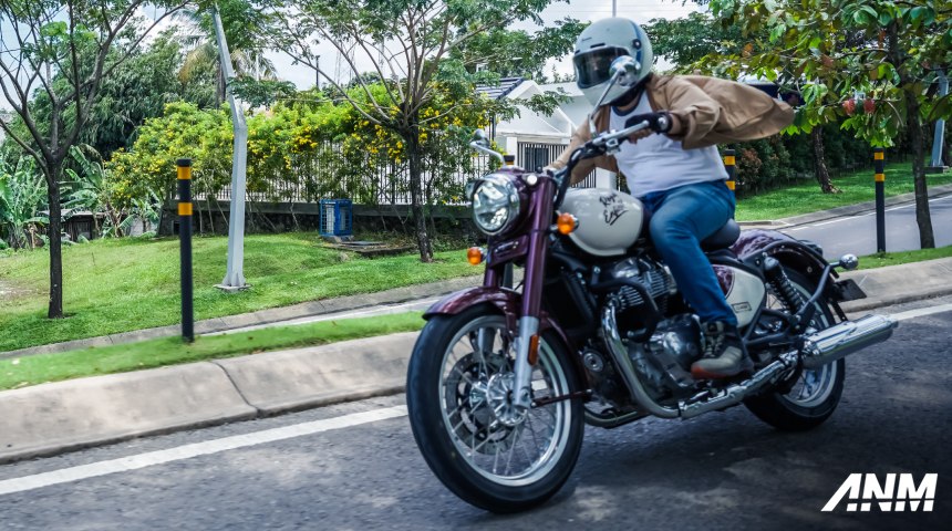 royal-enfield-classic-650-riding-indonesia-review-1